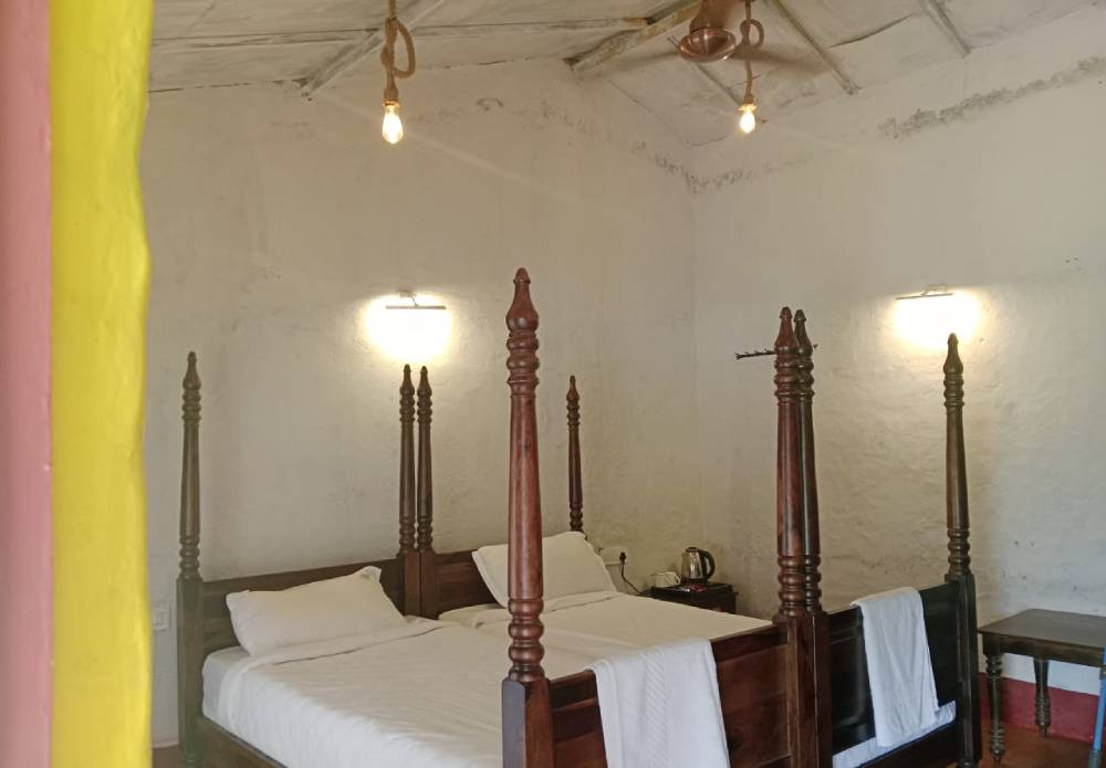 mud-cottage
